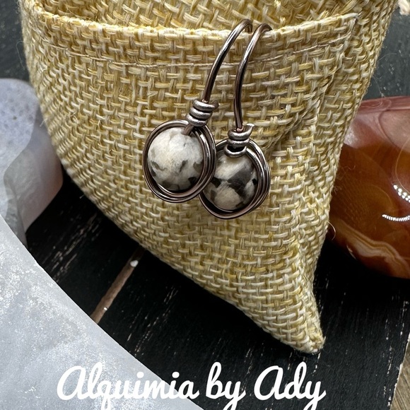 Alquimia Silver and Black Spherical Earrings with Marbled Design - Picture 1 of 1